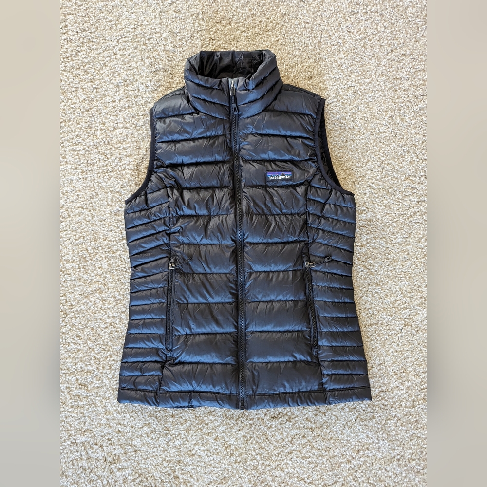 Patagonia Black Lightweight Puffer Down Sweater Vest Women’s Size XS